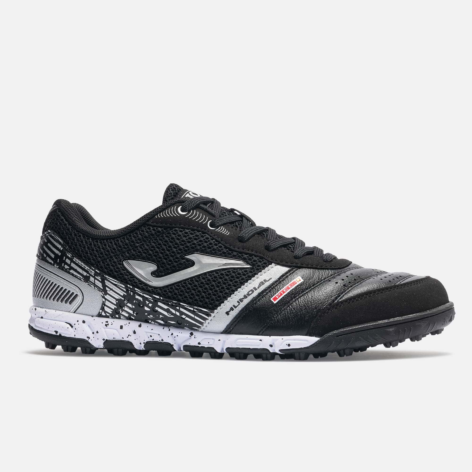 Football boots Mundial 26 turf black